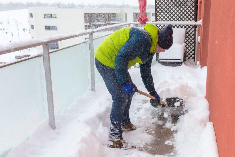 Snow Shoveling Service in New York, NY